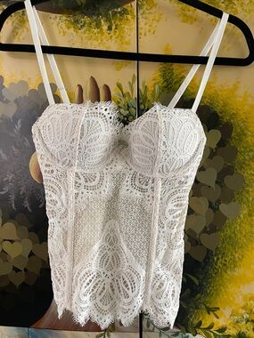 Victoria's Secret creamLace Bustier Chemise